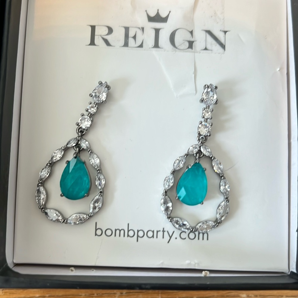 Bomb party 
Reign Villain
Earrings
Tourmaline on Hematite